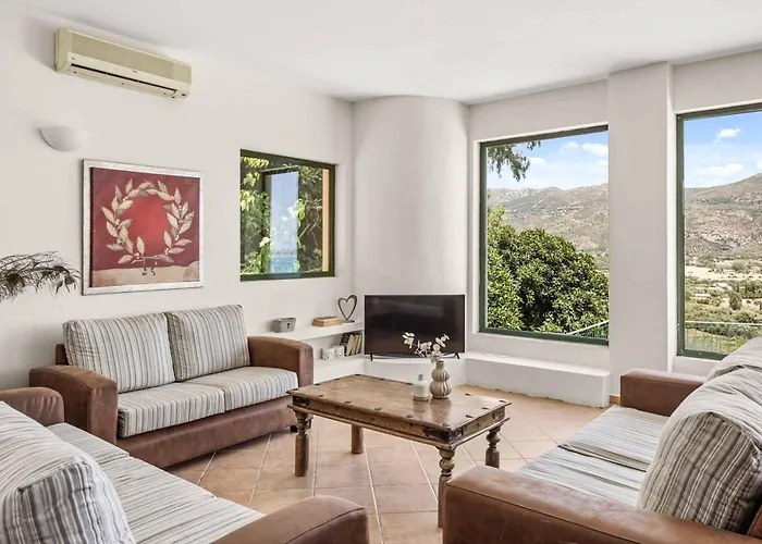 Thymari Villa Kateleios