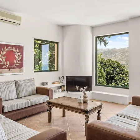 Thymari Villa Katelios